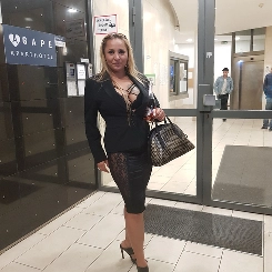 Mimi, Szexpartner V. kerület, 35 év Nő V. kerület Budapest Magyarország, +36705553232