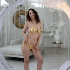 Lilluska18, Masszázs VI. kerület, 22 év Nő VI. kerület Budapest Magyarország, +36205441023